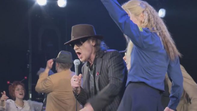 go to ‚Hinterm Horizont‘: Udo Lindenberg rockt die Reeperbahn