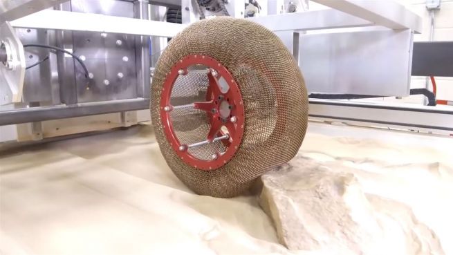 go to Spaciger Reifen: NASA-Neuheit macht mobil für den Mars