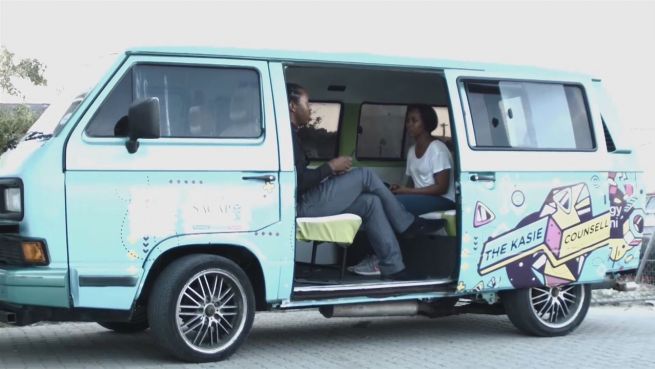 go to Therapie to go: Das Seelsorge-Taxi in Afrika